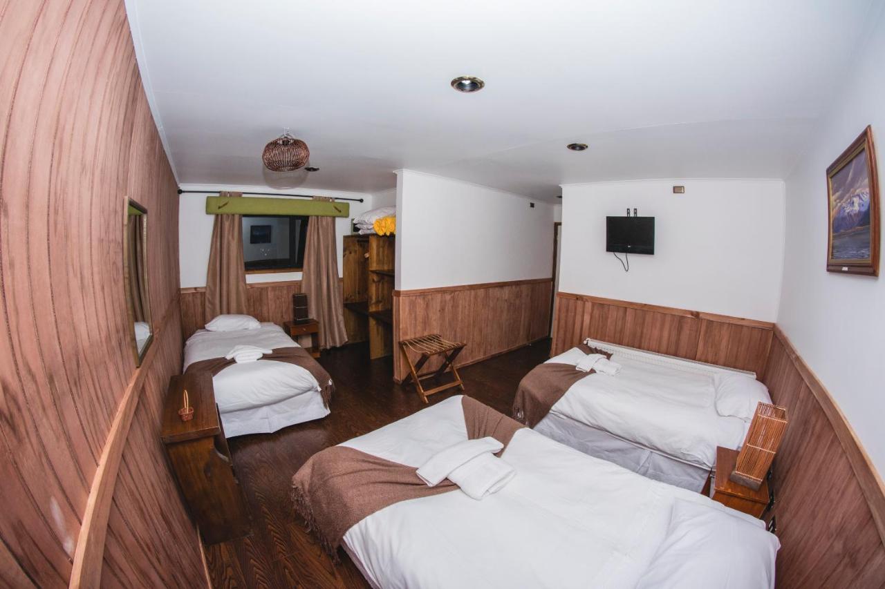 Hotel Hallef Puerto Natales Ngoại thất bức ảnh